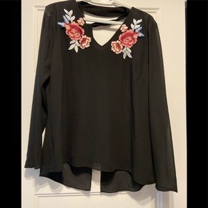 Size medium ladies blouse